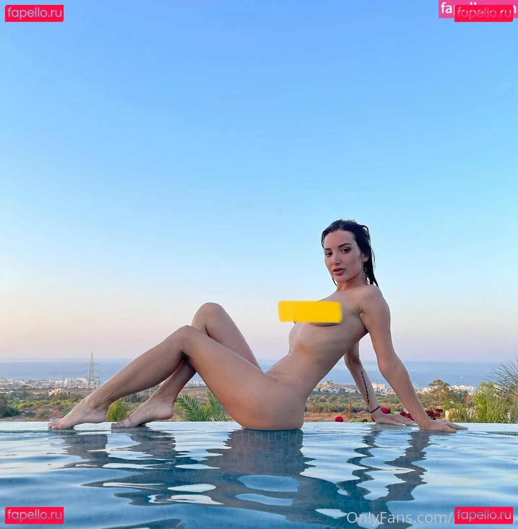 alinafree Onlyfans Photo Gallery 