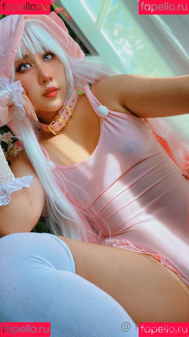 RedRabbu Onlyfans Photo Gallery 