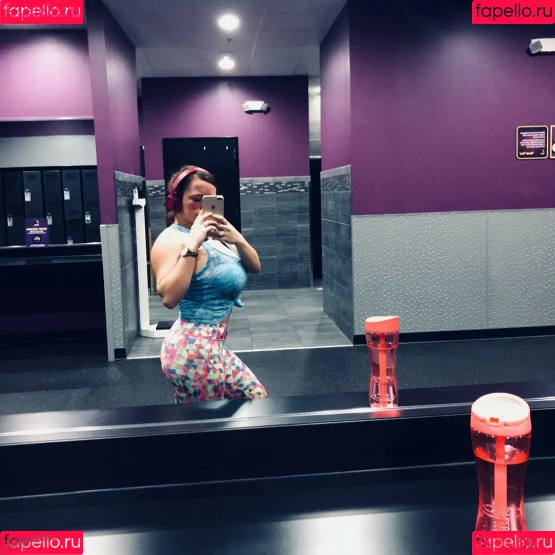 Sarah H Onlyfans Photo Gallery 