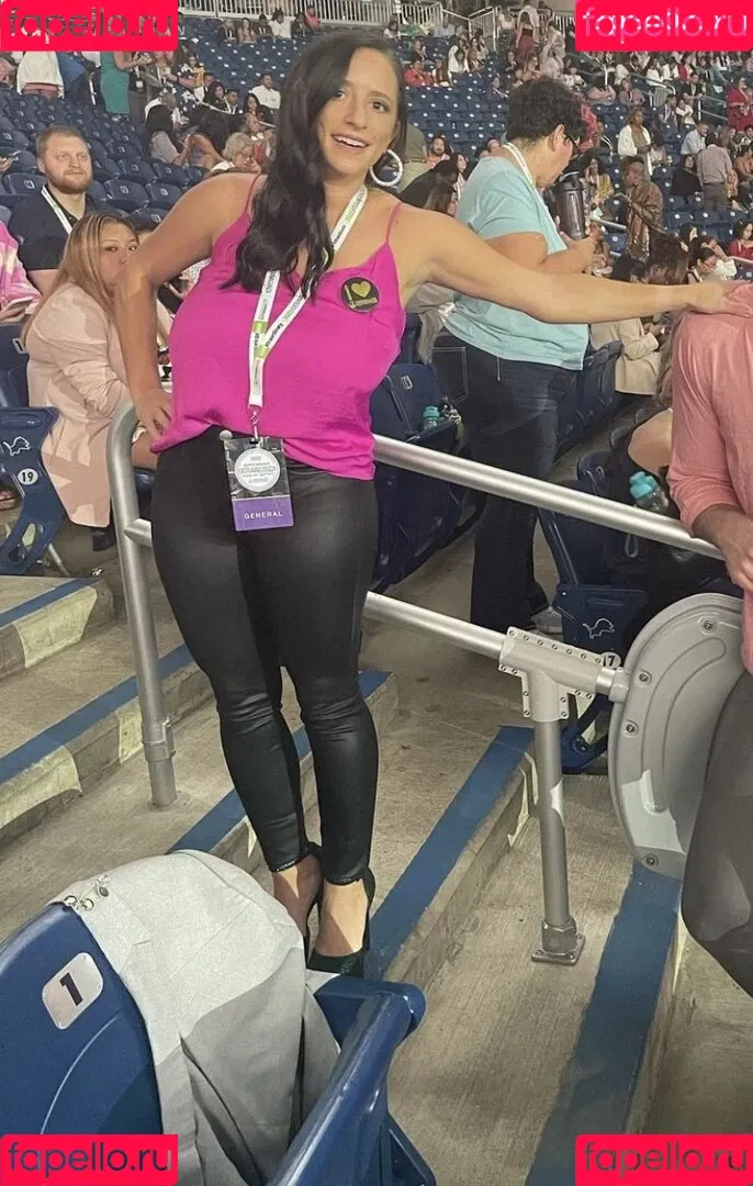 Sarah H Onlyfans Photo Gallery 