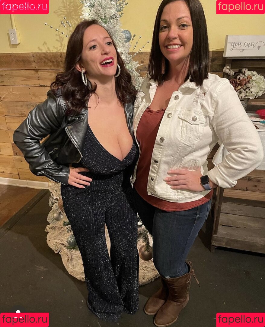 Sarah H Onlyfans Photo Gallery 