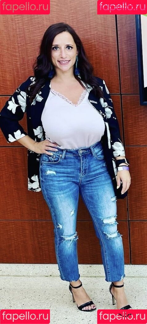 Sarah H Onlyfans Photo Gallery 