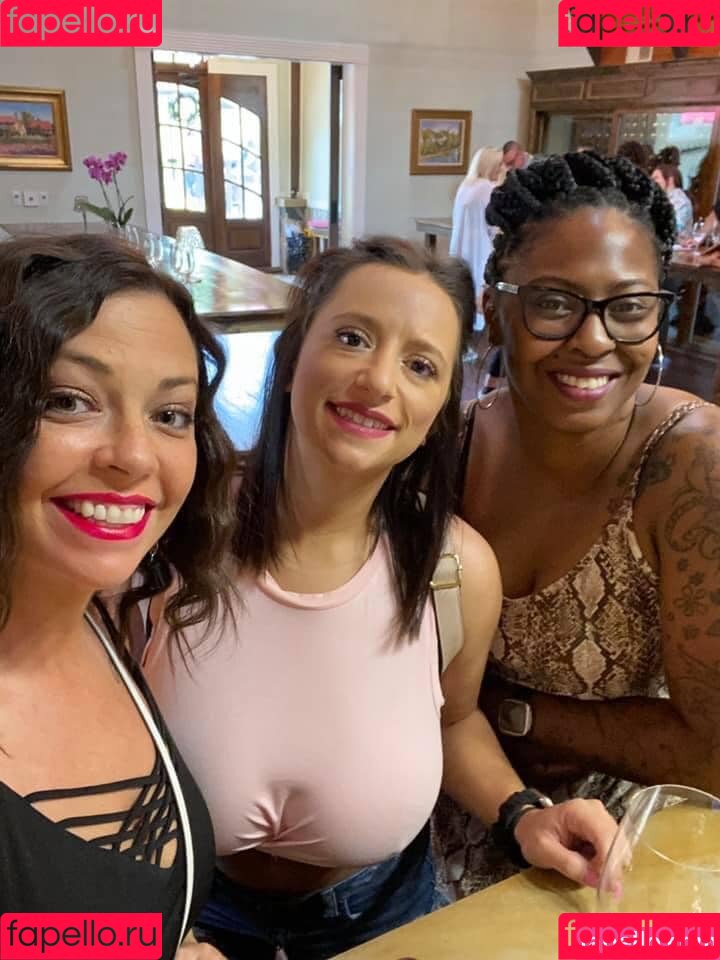 Sarah H Onlyfans Photo Gallery 