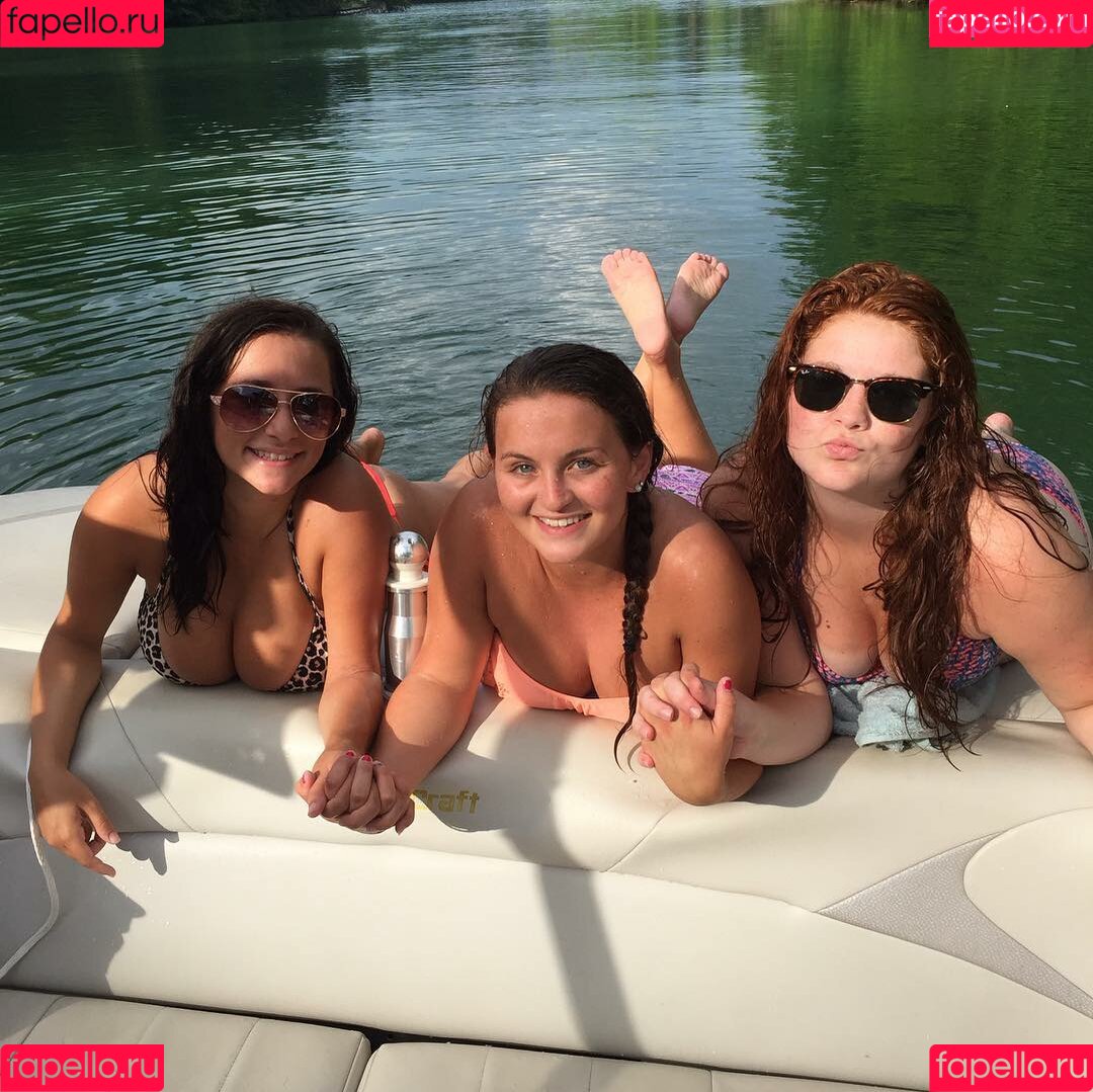 Sarah H Onlyfans Photo Gallery 