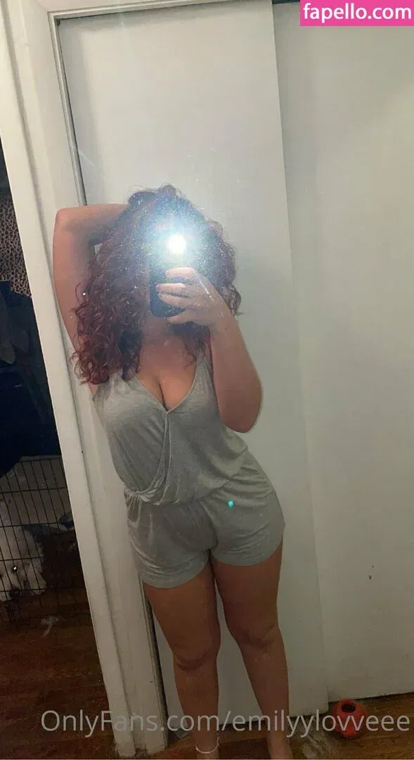 emilyylovveee Onlyfans Photo Gallery 