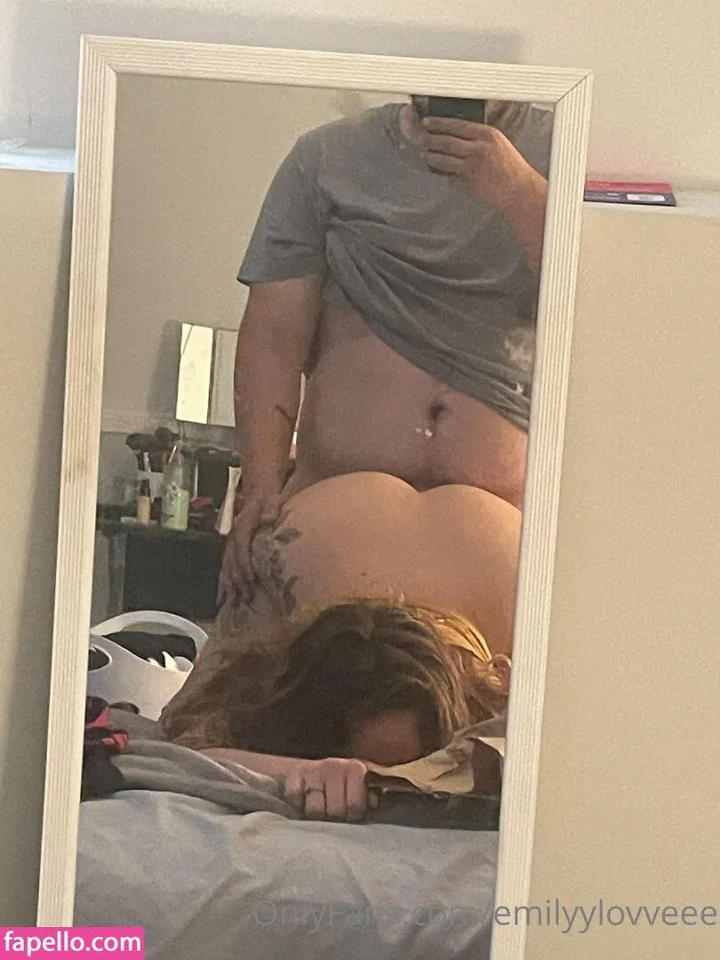 emilyylovveee Onlyfans Photo Gallery 