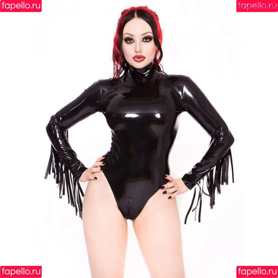 Dani Divine Onlyfans Photo Gallery 