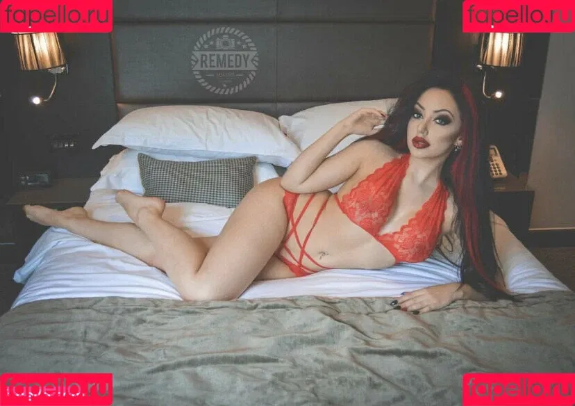 Dani Divine Onlyfans Photo Gallery 