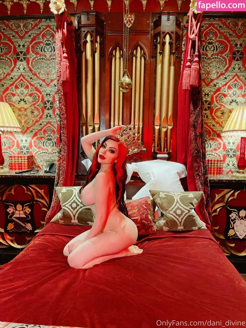 Dani Divine Onlyfans Photo Gallery 