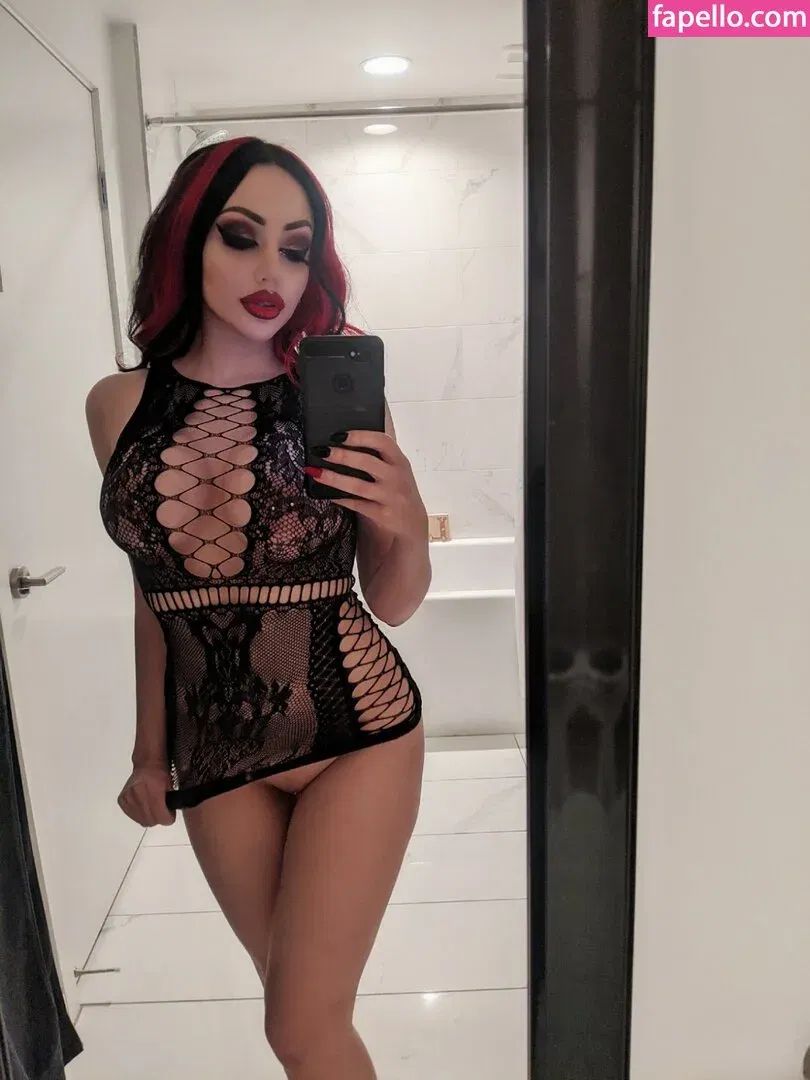 Dani Divine Onlyfans Photo Gallery 