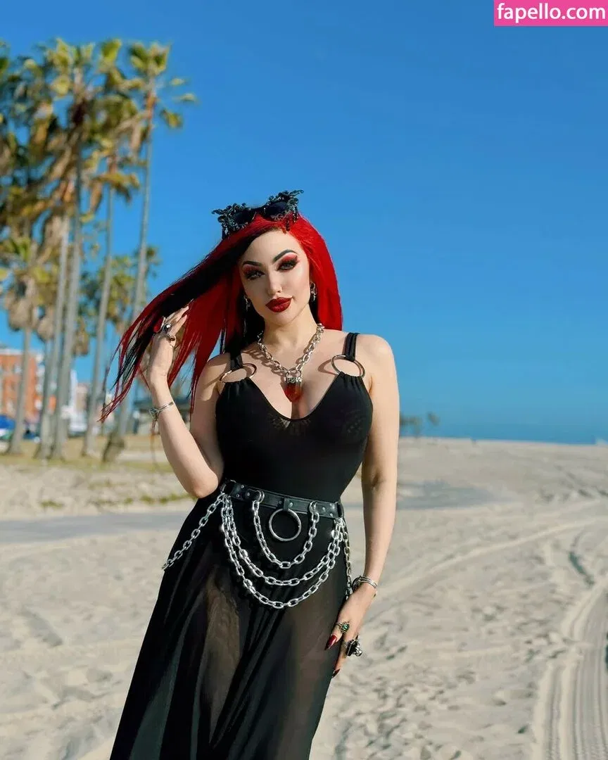 Dani Divine Onlyfans Photo Gallery 