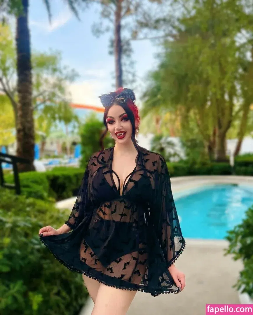 Dani Divine Onlyfans Photo Gallery 