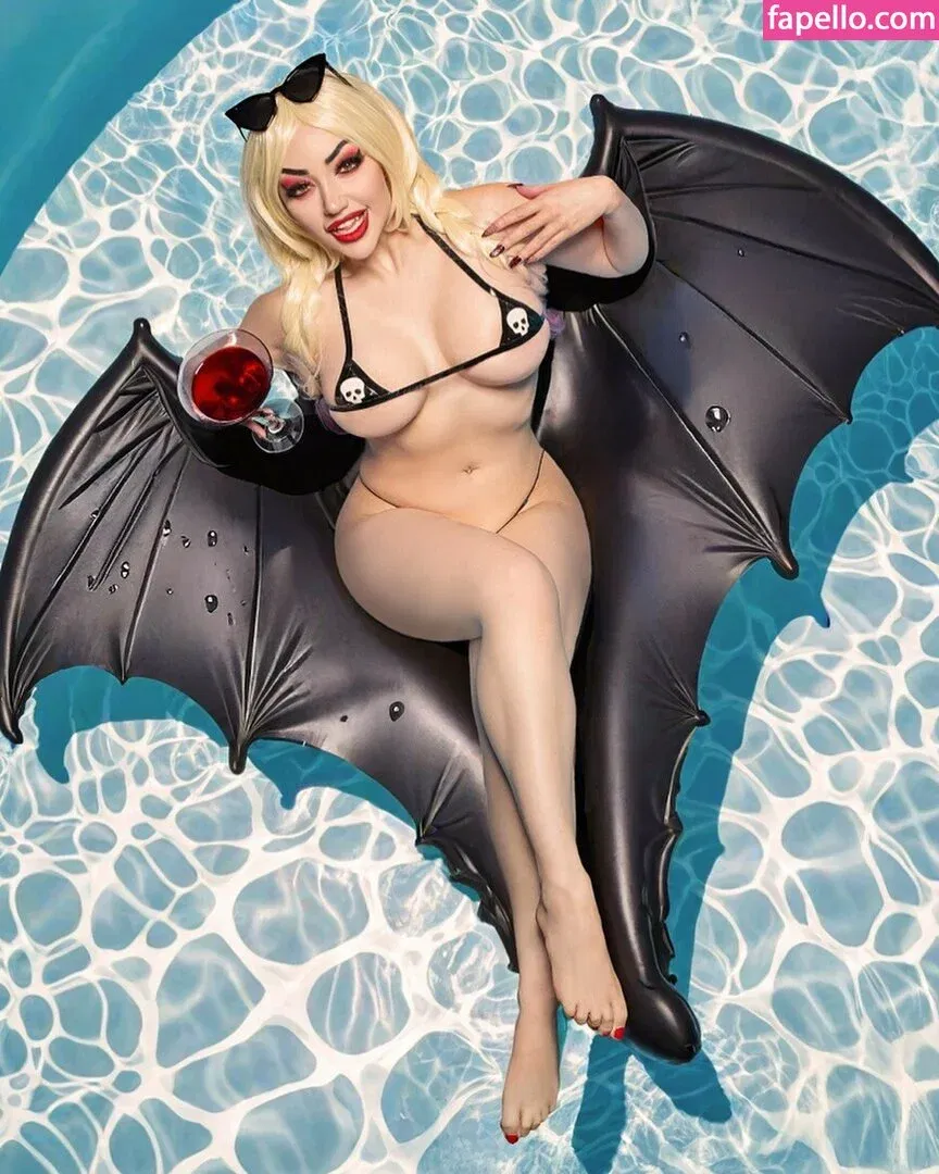 Dani Divine Onlyfans Photo Gallery 