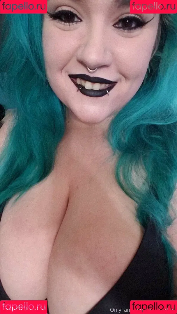 bluewutfree Onlyfans Photo Gallery 