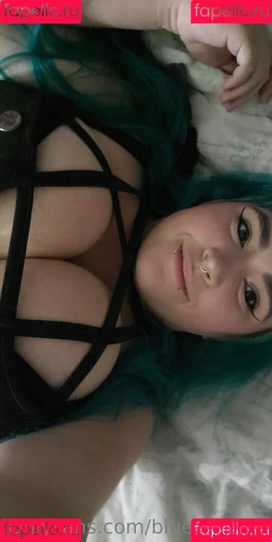bluewutfree Onlyfans Photo Gallery 