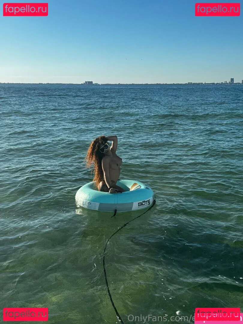 Eva Maxim Onlyfans Photo Gallery 