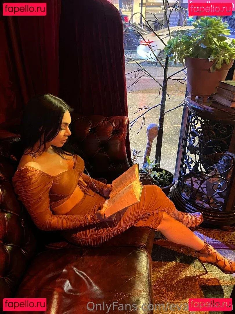 Eva Maxim Onlyfans Photo Gallery 