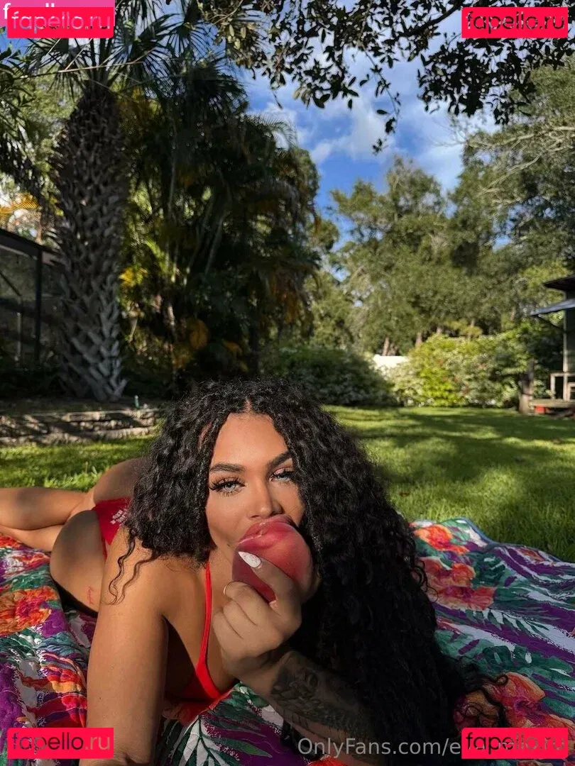 Eva Maxim Onlyfans Photo Gallery 