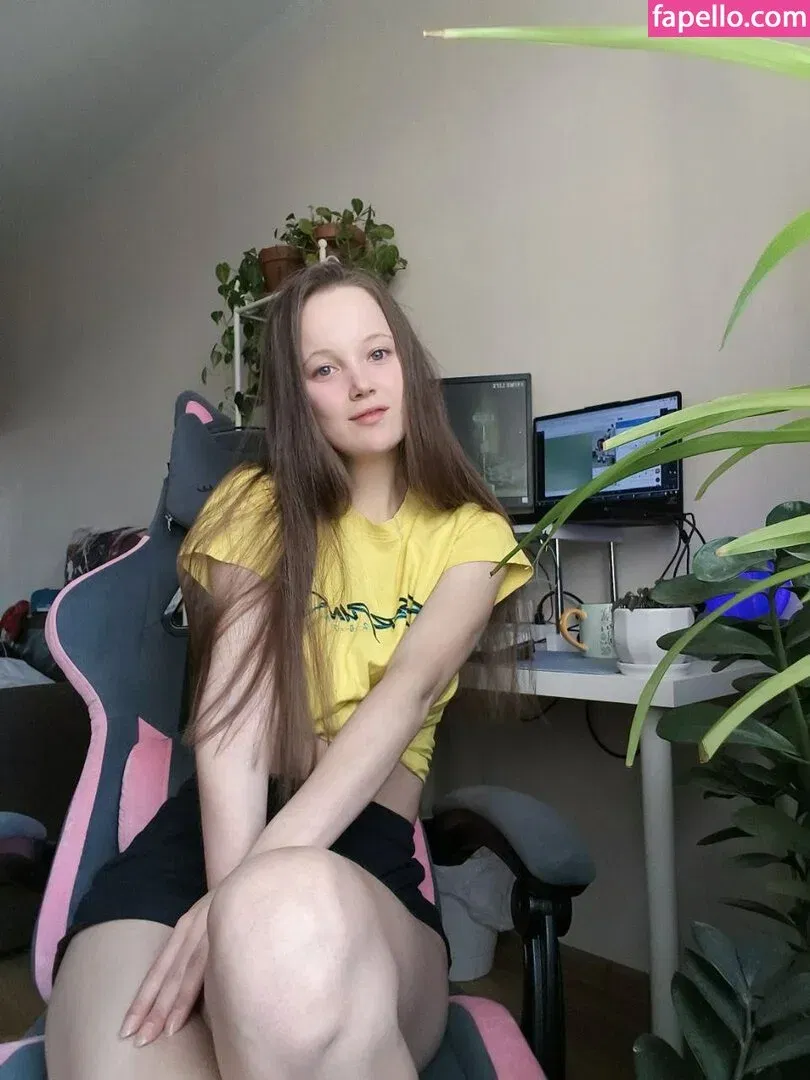 Ksana Stankevich Onlyfans Photo Gallery 