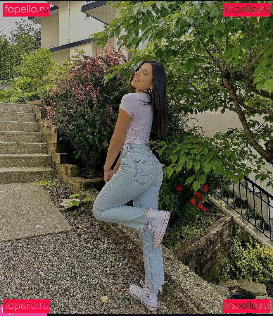 Gal Akbari Nude Onlyfans Photo 22