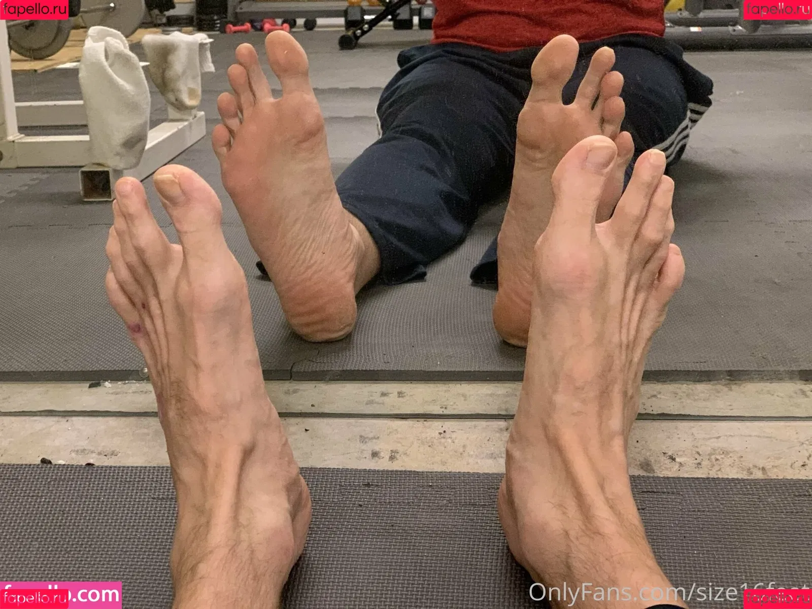 size16feet Onlyfans Photo Gallery 