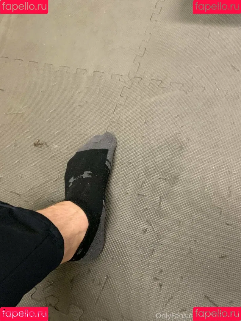 size16feet Onlyfans Photo Gallery 