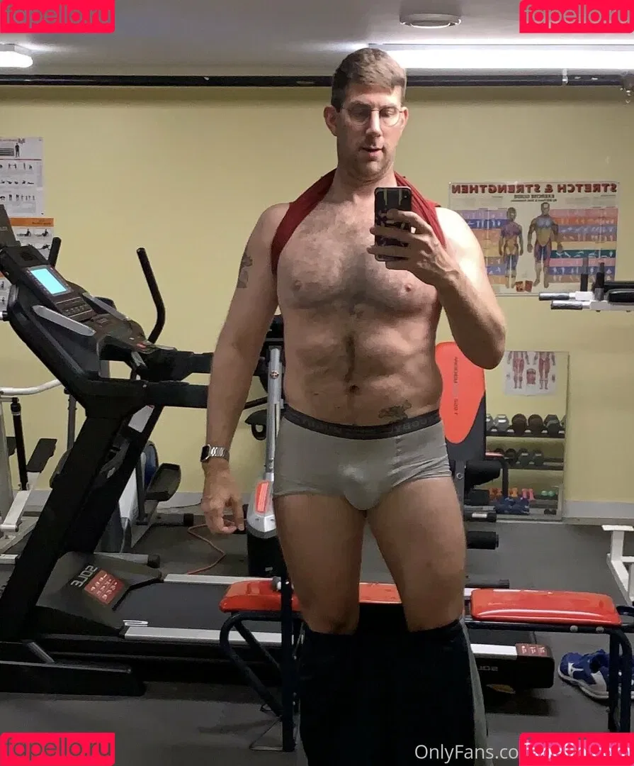 size16feet Onlyfans Photo Gallery 