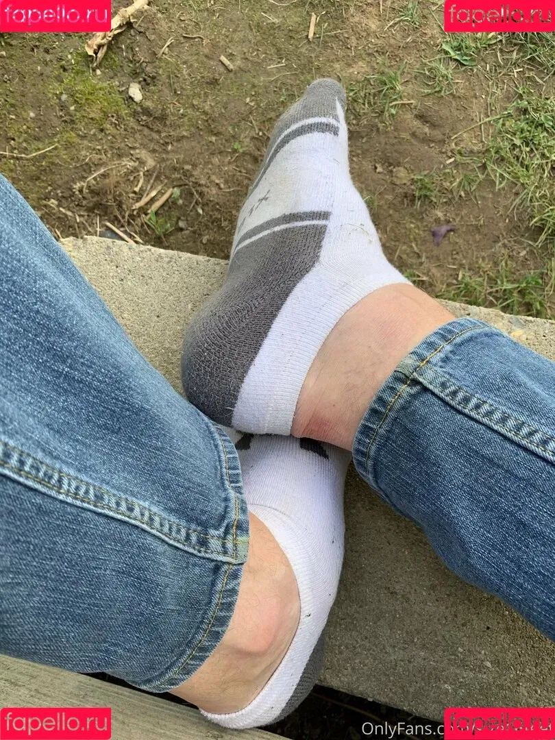 size16feet Onlyfans Photo Gallery 