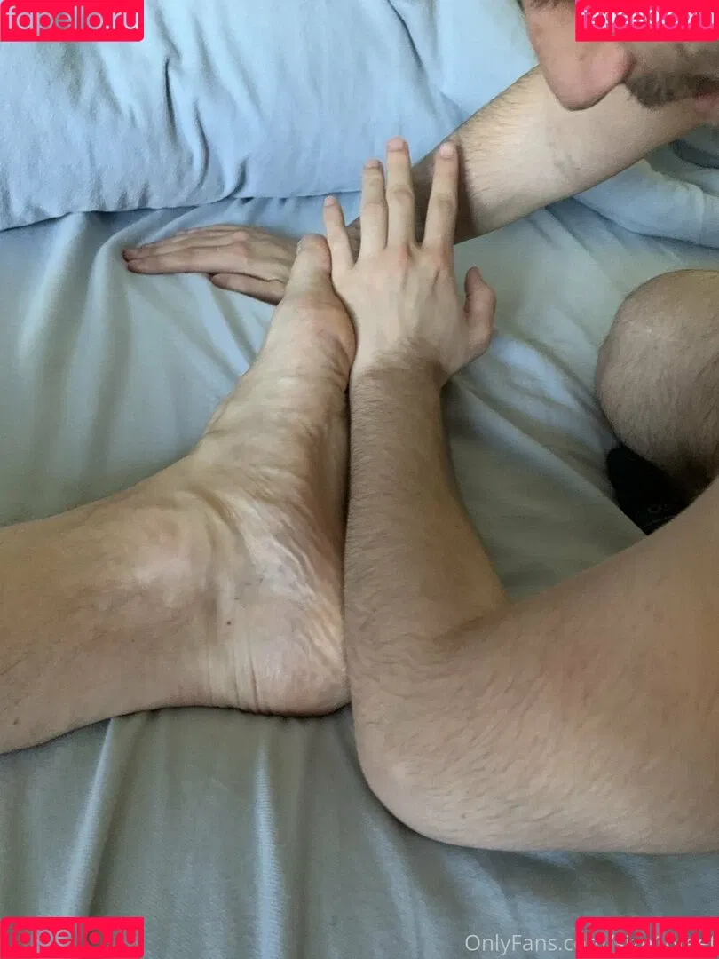 size16feet Onlyfans Photo Gallery 