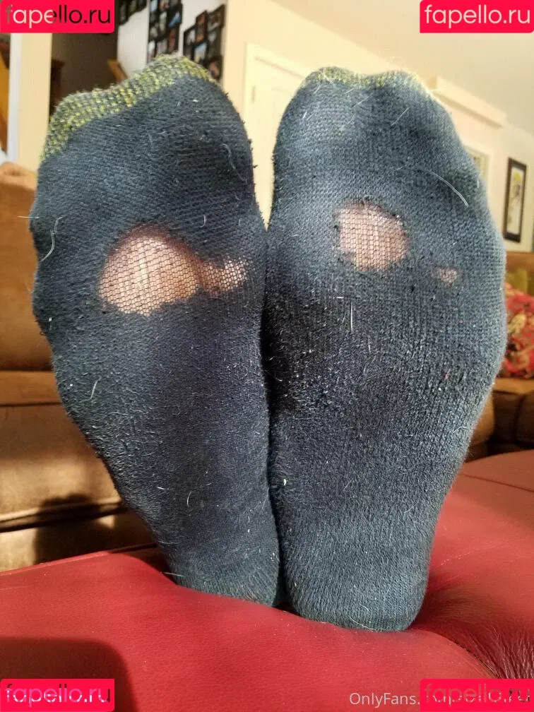 size16feet Onlyfans Photo Gallery 