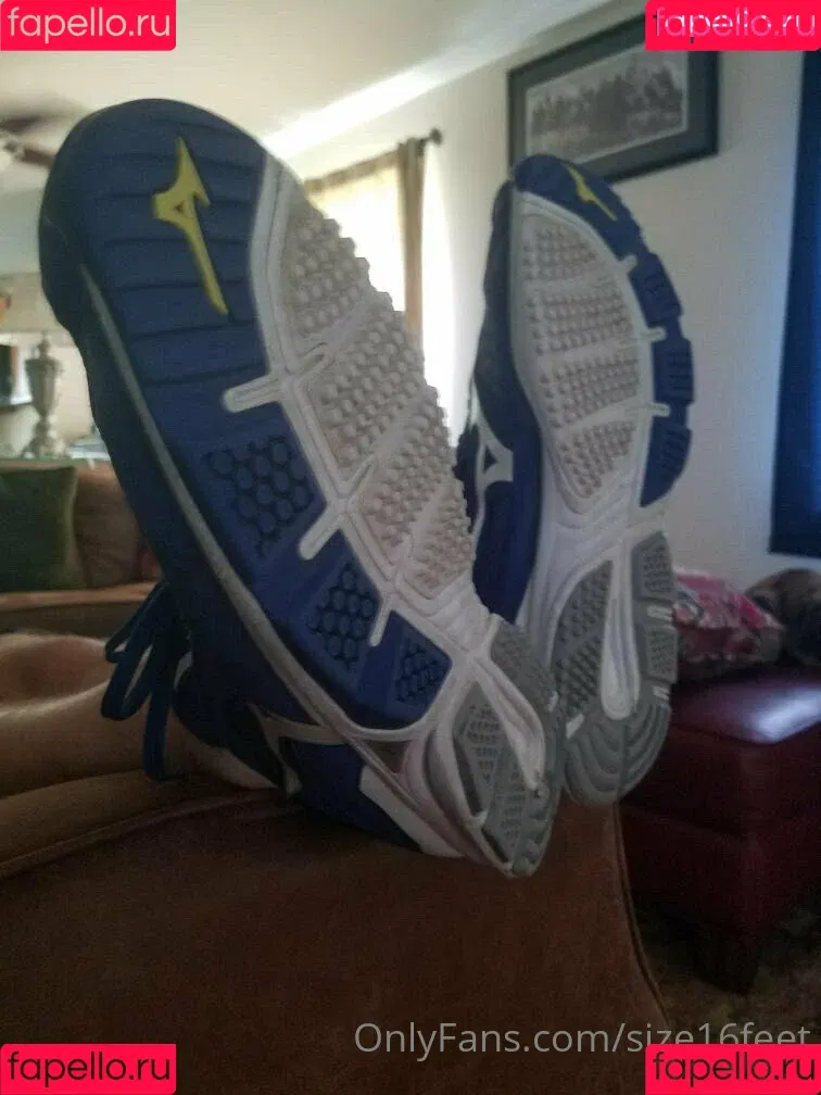 size16feet Onlyfans Photo Gallery 