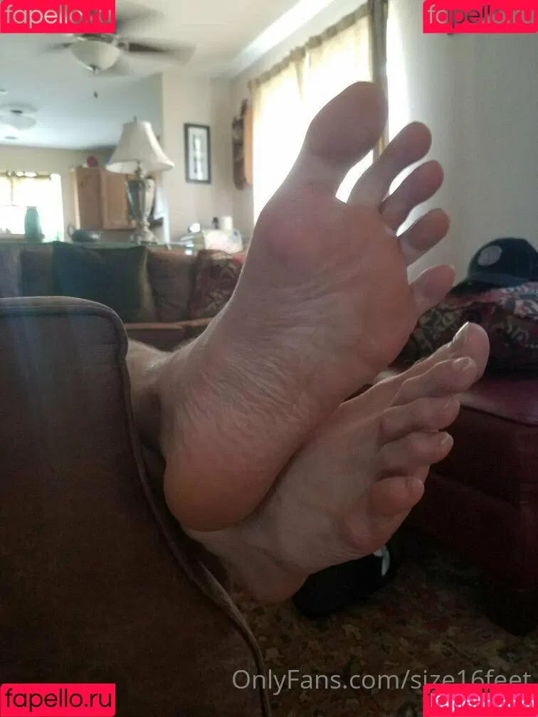 size16feet Onlyfans Photo Gallery 
