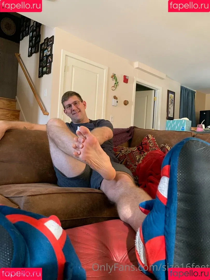 size16feet Onlyfans Photo Gallery 