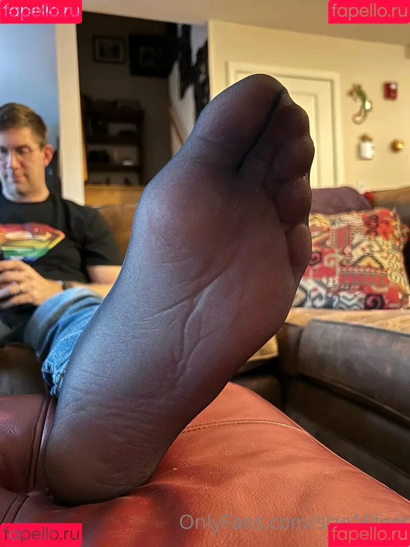 size16feet Onlyfans Photo Gallery 