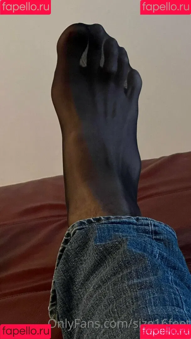 size16feet Onlyfans Photo Gallery 