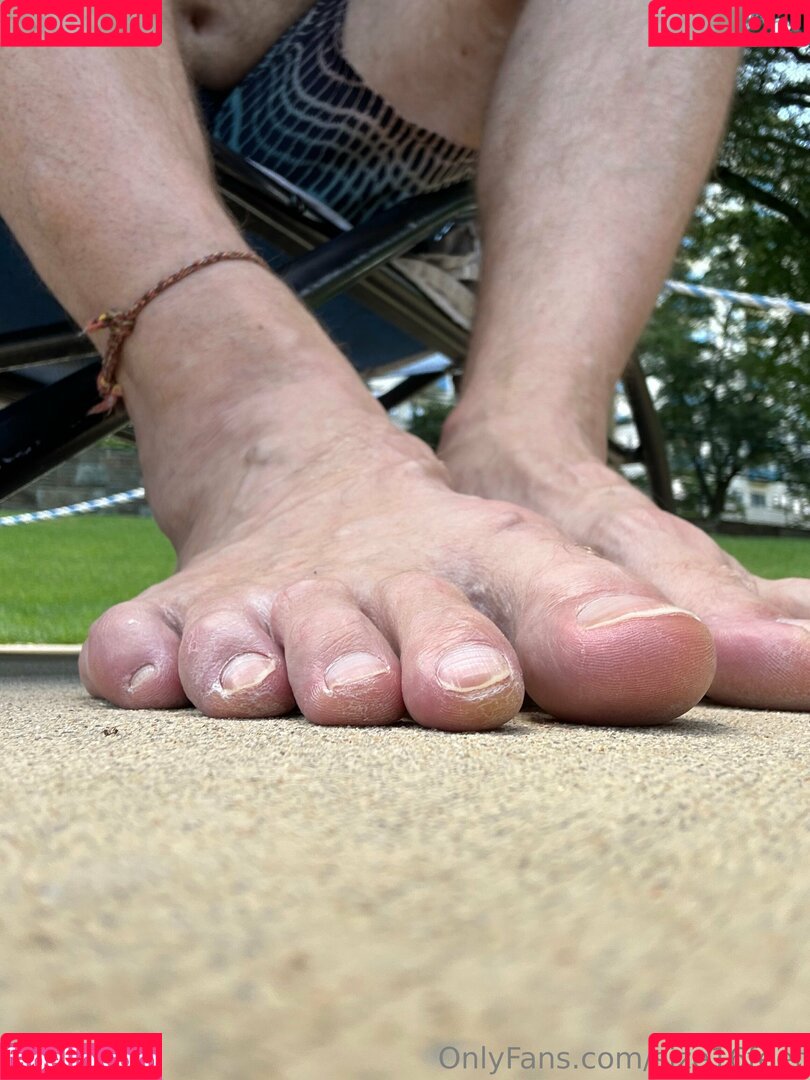 size16feet Onlyfans Photo Gallery 