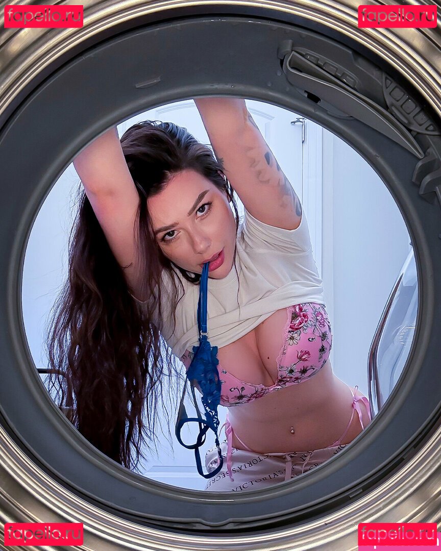 Verabambilive Nude Onlyfans Photo 3