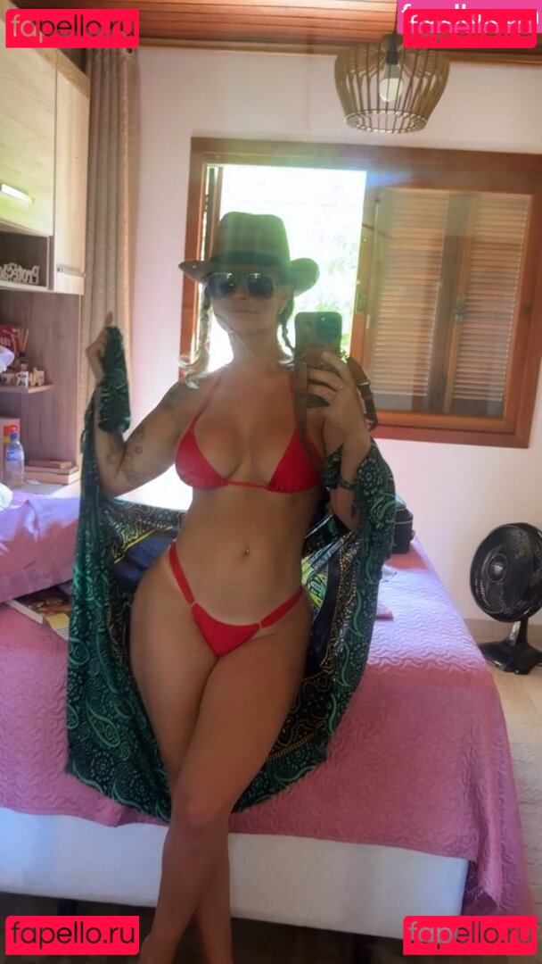 Laura Keller Nude Onlyfans Photo 49