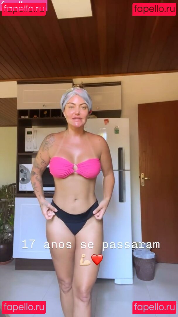 Laura Keller Nude Onlyfans Photo 38