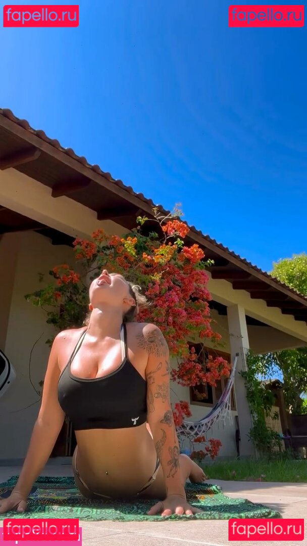 Laura Keller Nude Onlyfans Photo 31