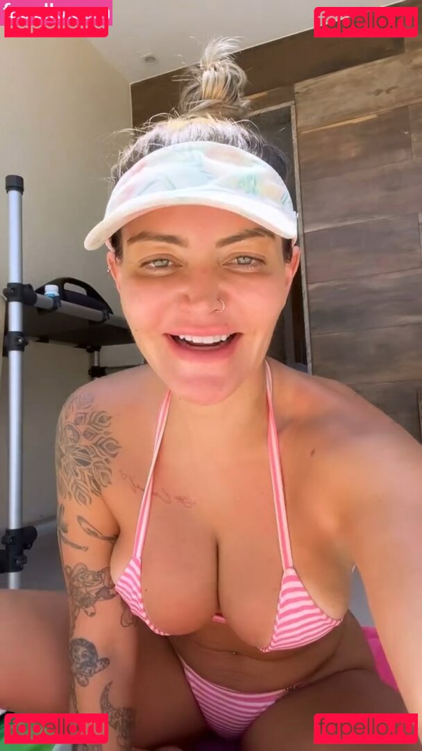 Laura Keller Nude Onlyfans Photo 28