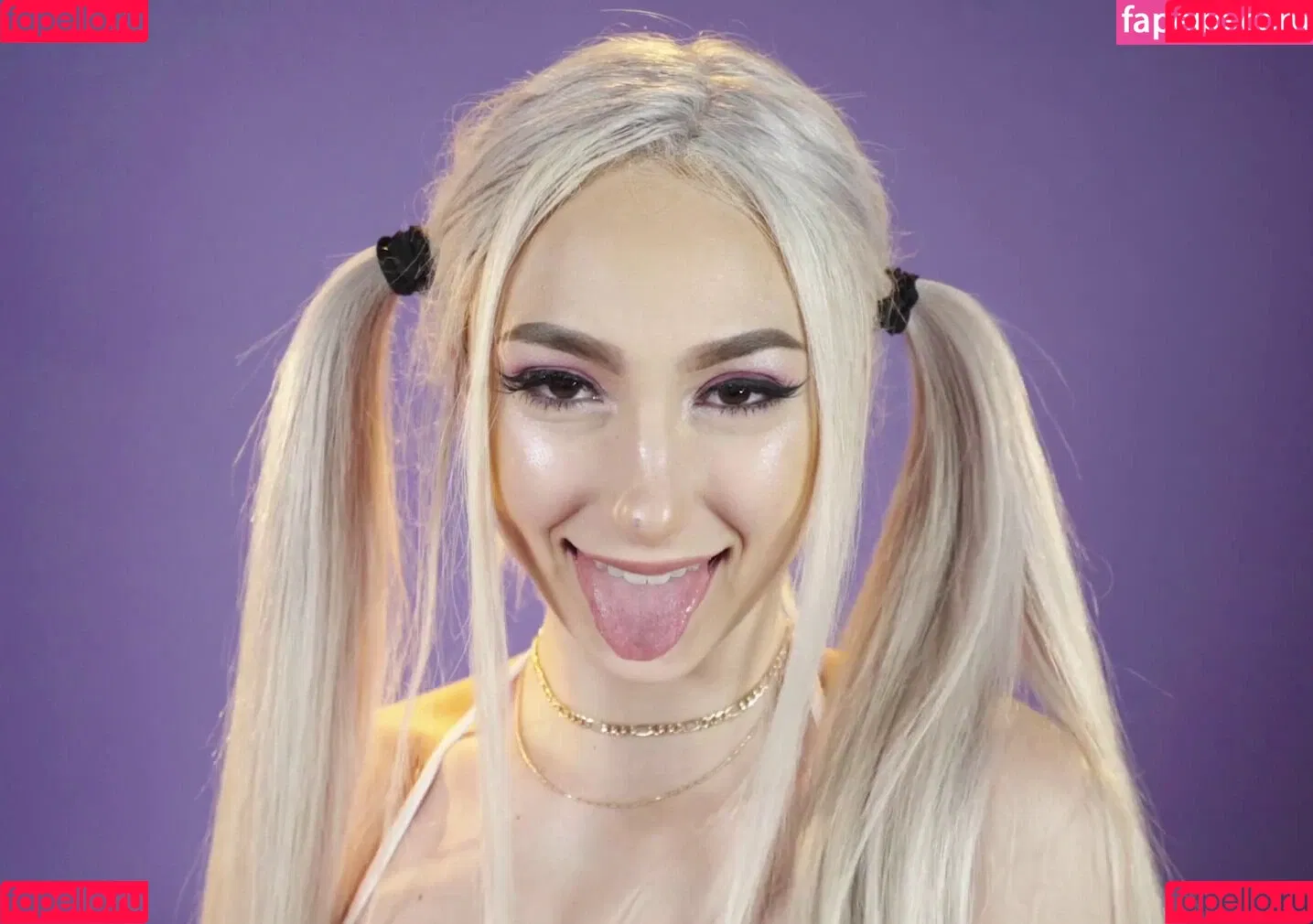 Skylar Vox Onlyfans Photo Gallery 