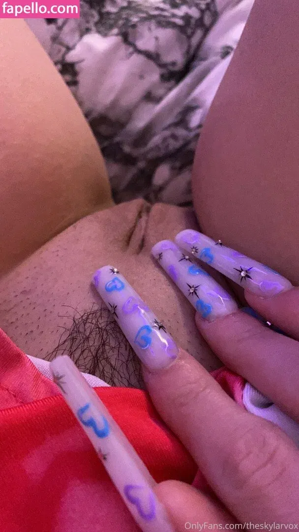 Skylar Vox Onlyfans Photo Gallery 