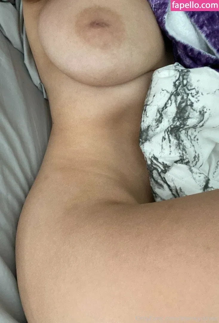 Skylar Vox Onlyfans Photo Gallery 