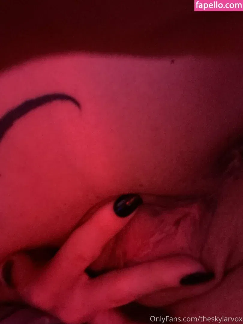 Skylar Vox Onlyfans Photo Gallery 