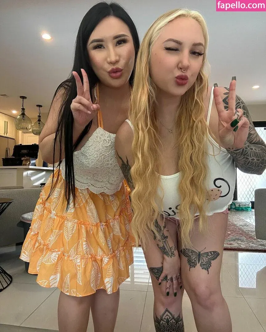 Skylar Vox Onlyfans Photo Gallery 