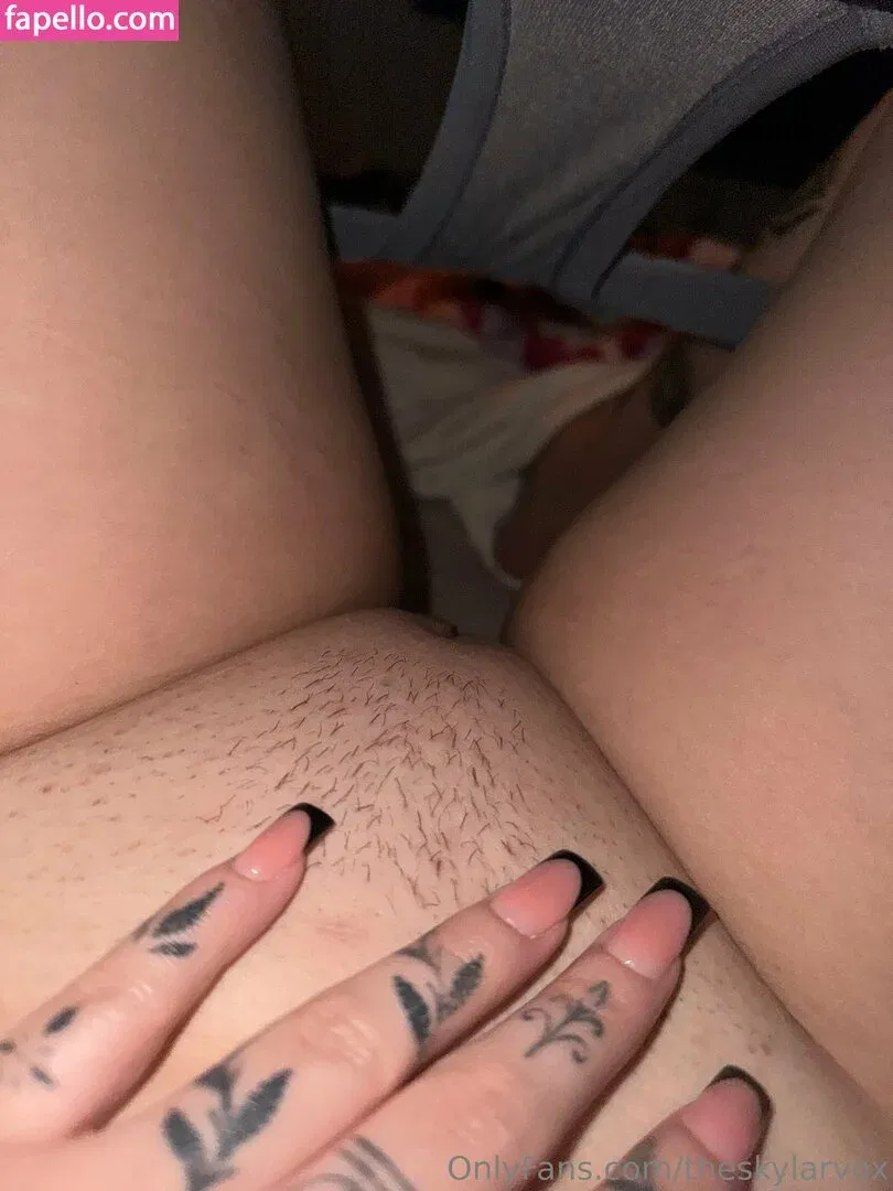 Skylar Vox Onlyfans Photo Gallery 