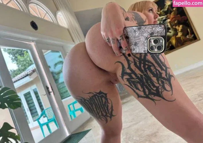 Skylar Vox Onlyfans Photo Gallery 