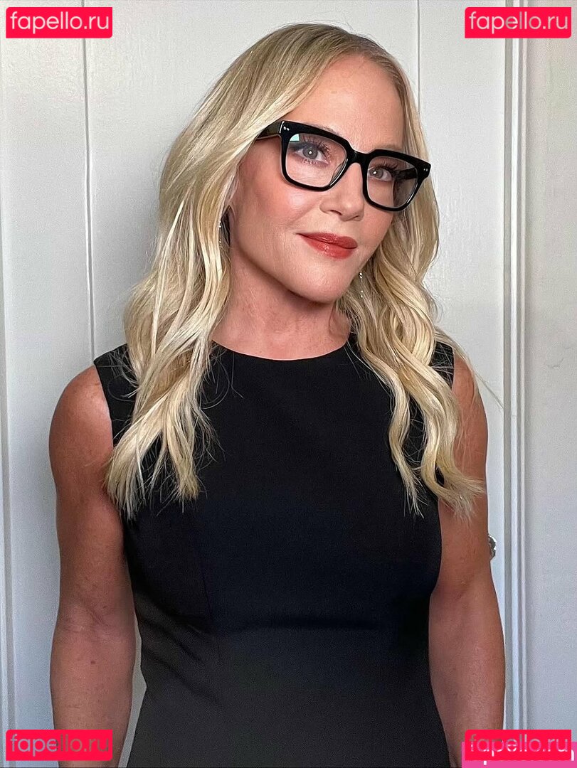 Rachael Harris Nude Onlyfans Photo 5