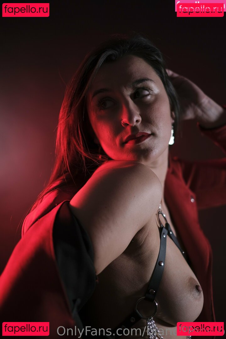 Bianca Rebelo Nude Onlyfans Photo 33